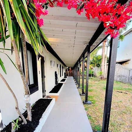 Beach Bungalows By The Sea 3 Cocoa Beach Extérieur photo